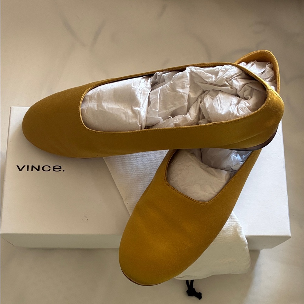 Vince Women's Mustard Yellow Flats